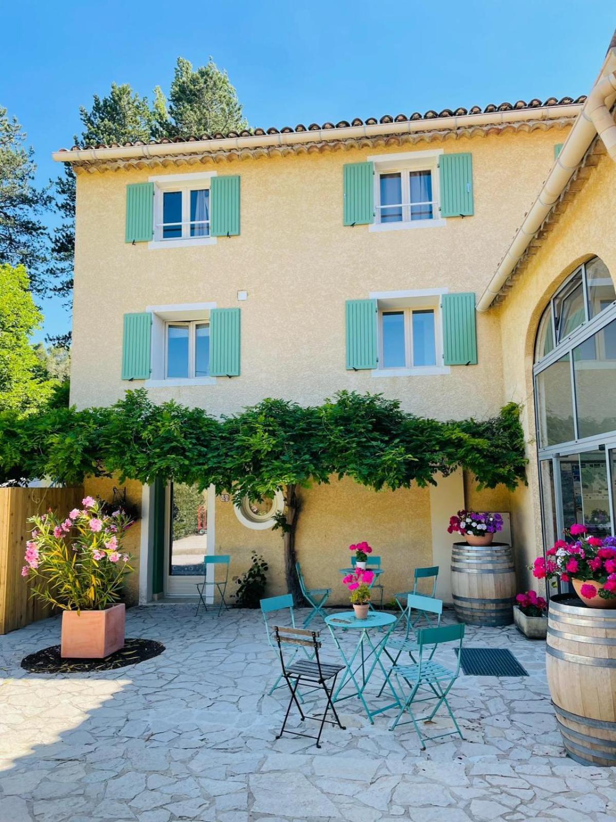 Appartement Mas des Amarens à Malaucène Extérieur photo